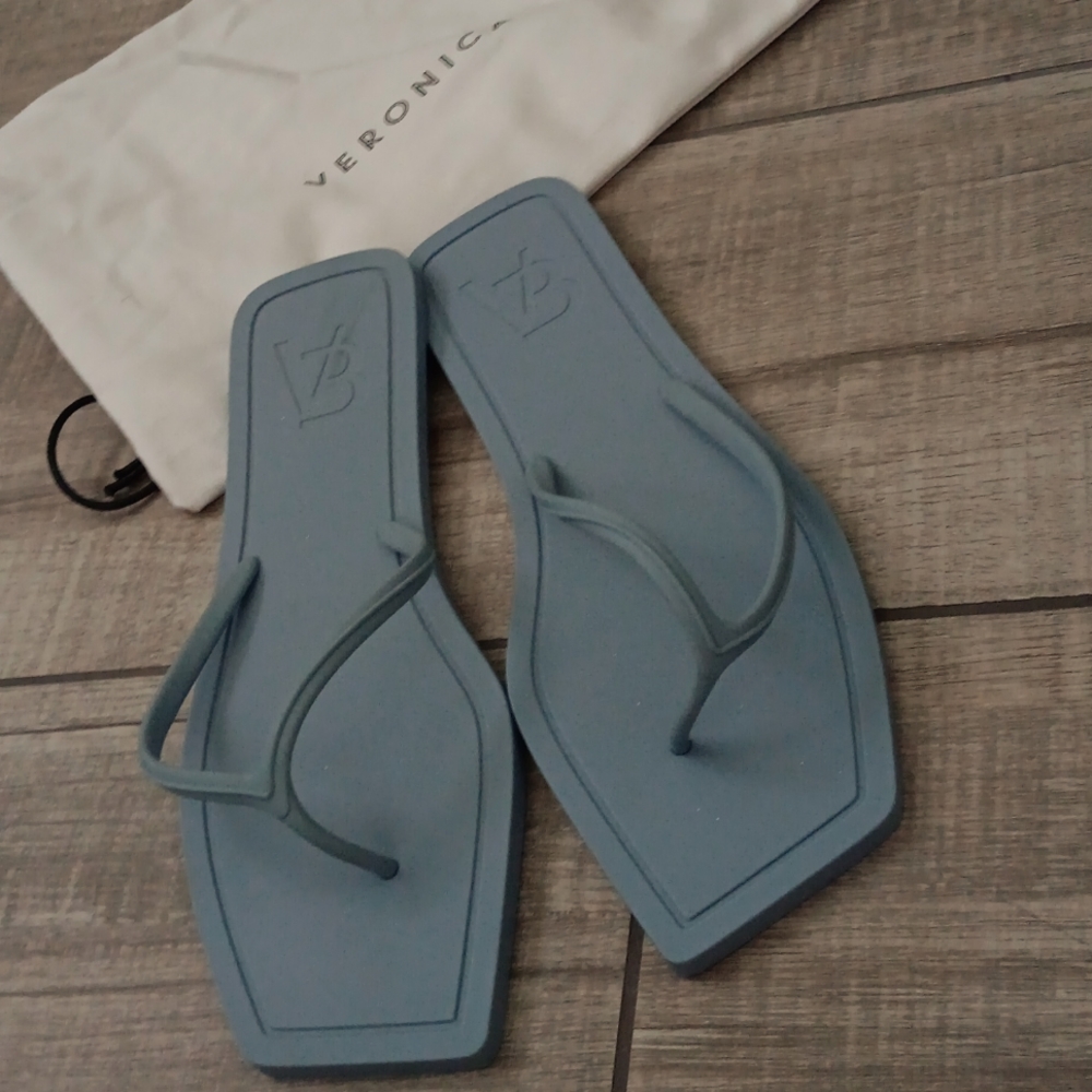 Veronica Beard..ANALEE SANDALS..SIZE 11